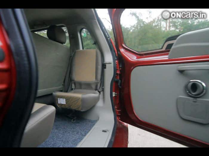 Mahindra Quanto Interiors-img7
