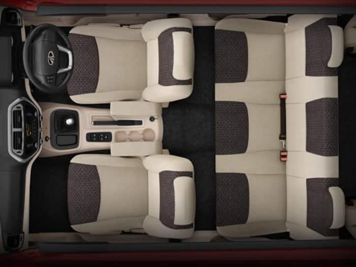 Mahindra TUV300 Photo Gallery-img13