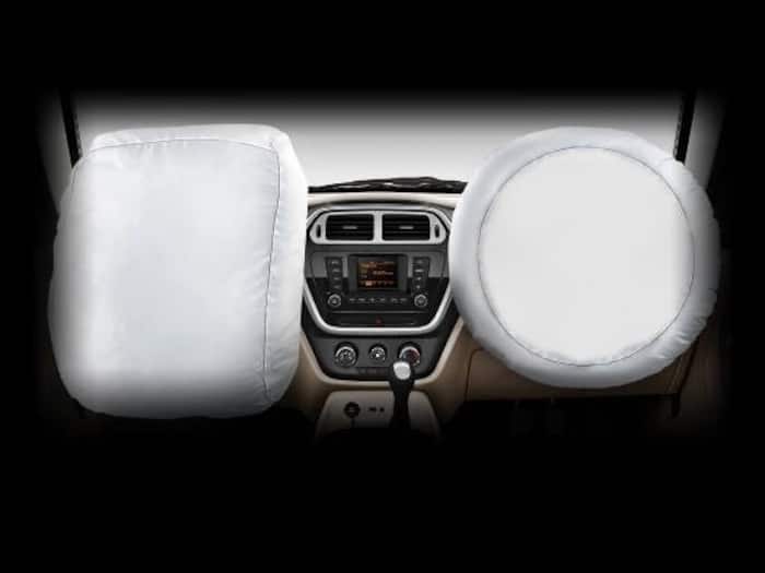 Mahindra TUV300 Photo Gallery-img19