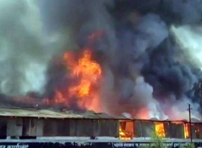 Major Fire Breaks Out at Godown in Allahabad  no Casualties Reported