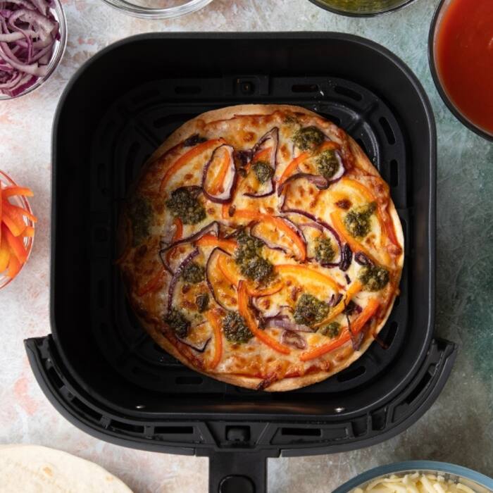 Make a Pizza in Air Fryer