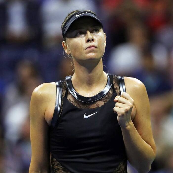 Maria Sharapova beats Simona Halep in the first round at the US Open 2017