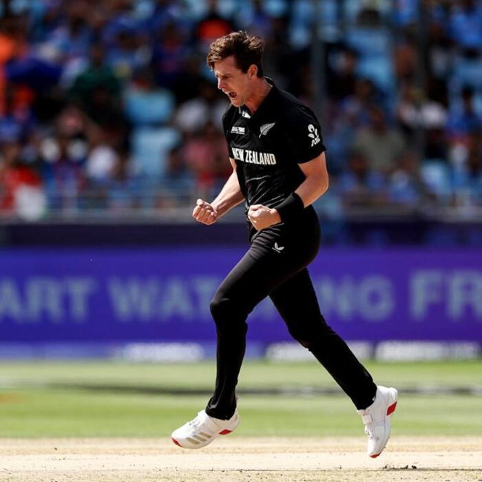 Matt Henry  New Zealand   Fast Bowler 