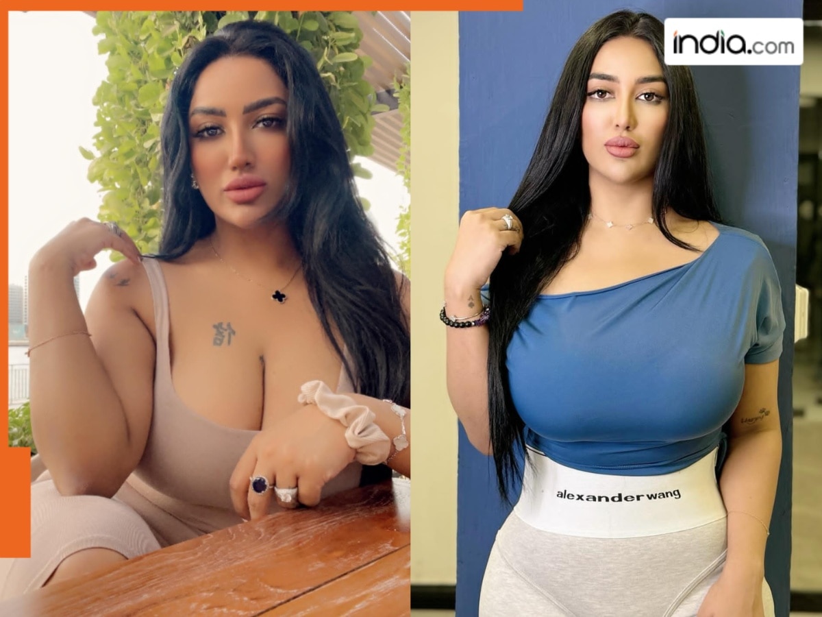 Mathira with MS Dhoni