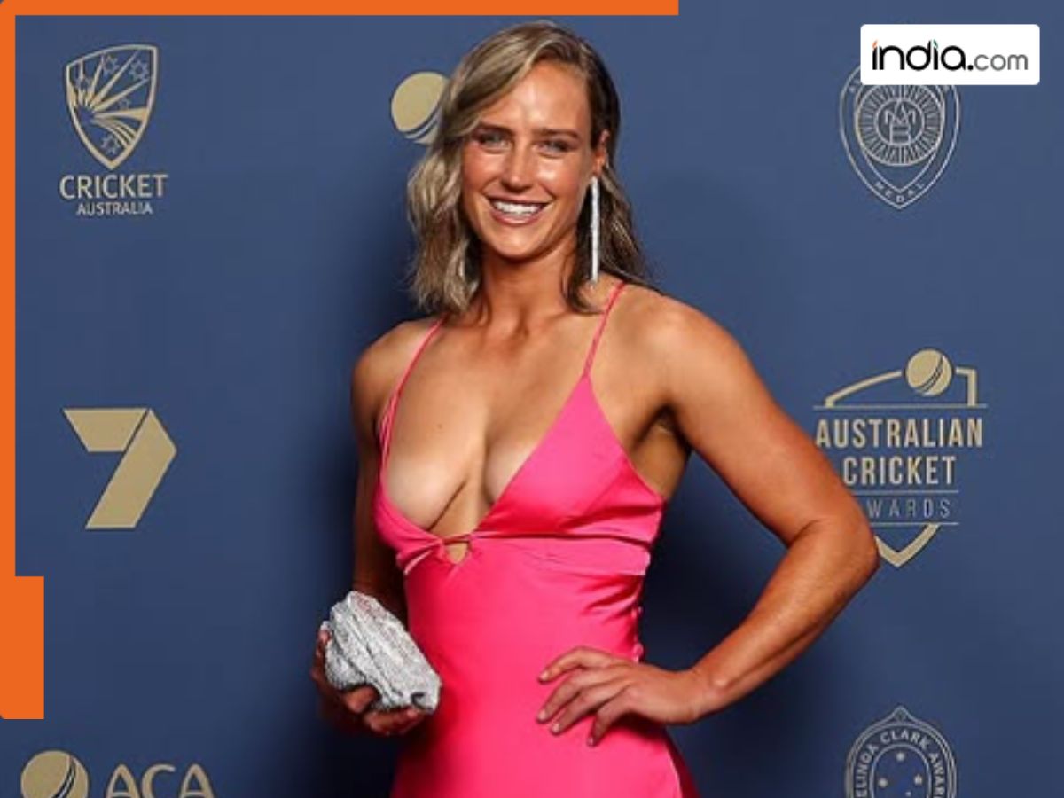 ellyse perry pink dress Ellyse Perry in Pink Dress