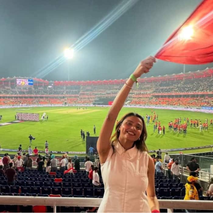 Mehak Denver Mehak Seen Cheering from the Stadium