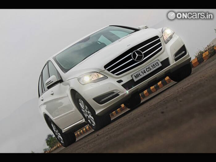 Mercedes Benz R350 Exterior