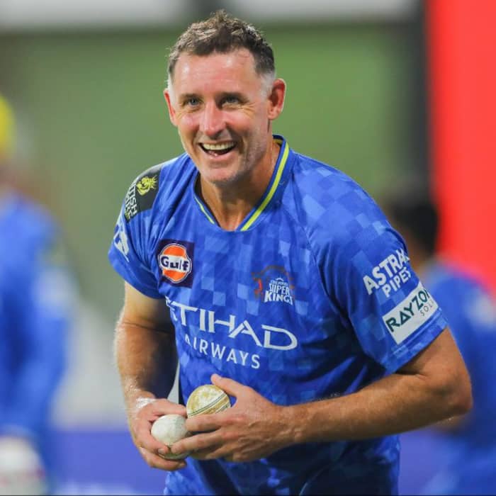 Michael Hussey revealed when MS Dhoni will be seen in action in IPL 2026
