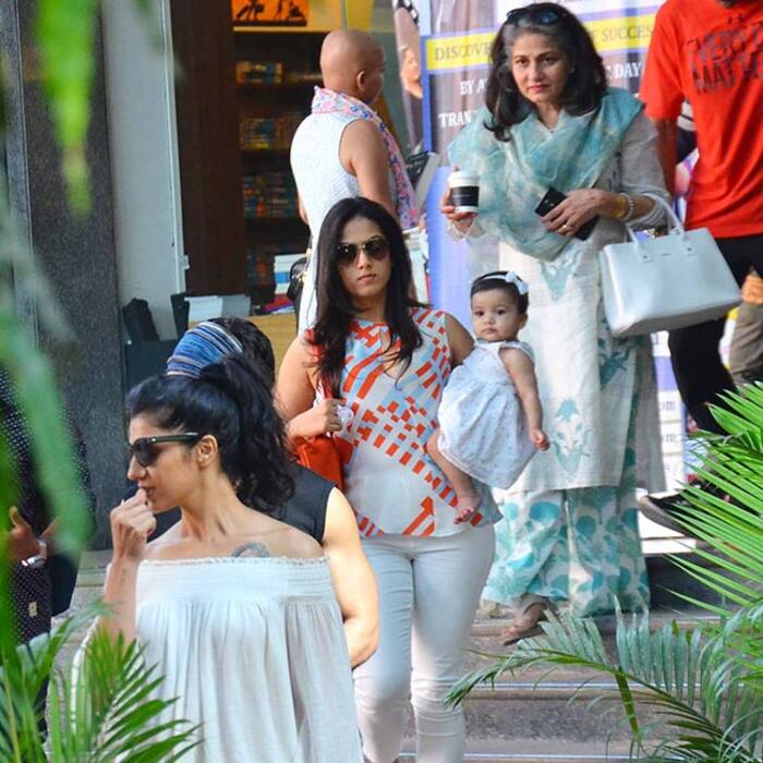 Mitha Rajpot PICS: Adorable Misha goes shopping with daddy Shahid Kapoor and mommy ...