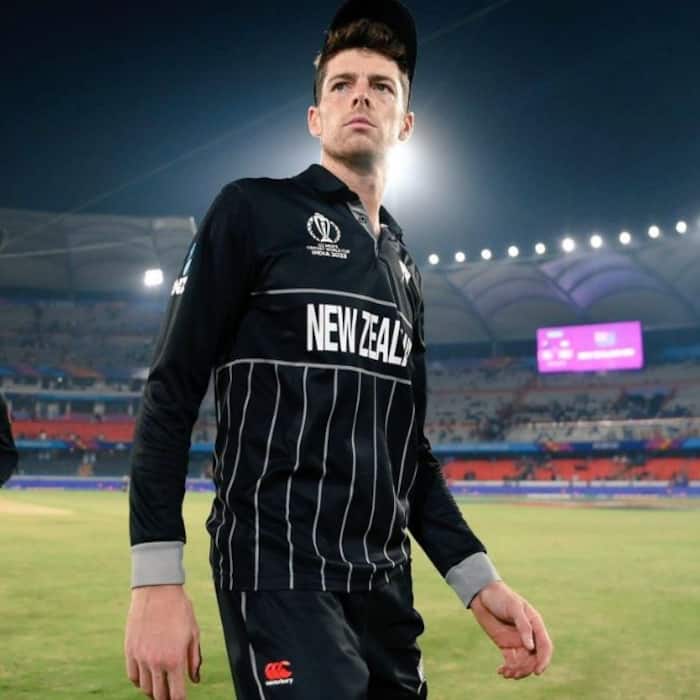 Mitchell Santner returned from abdominal surgery