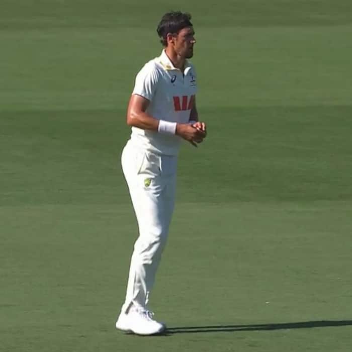 Mitchell Starc equalled Kapil Devs record in Test cricket