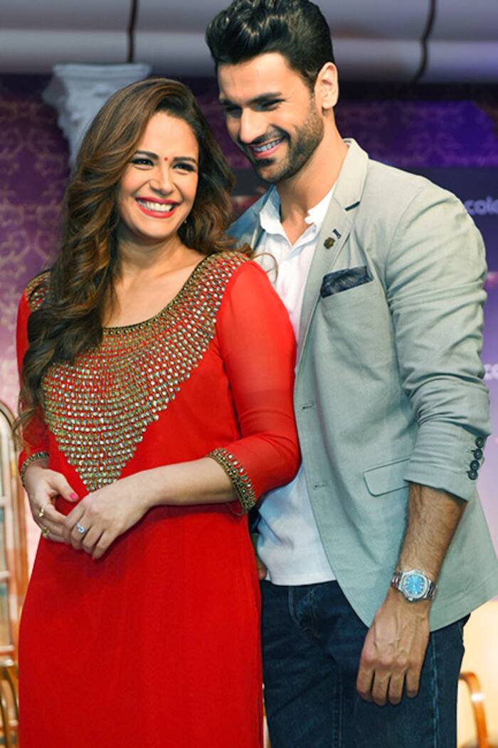Mona Singh and Vivek Dahiya during Kavach..Kaali Shaktiyon Se launch