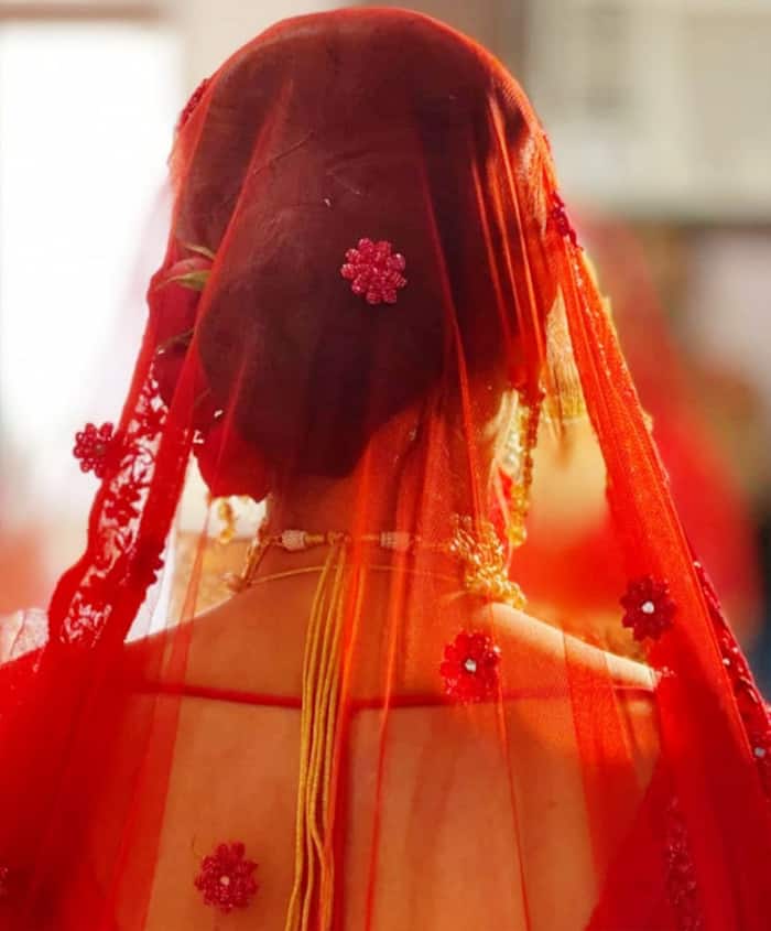 Mona Singh’s Wedding Pictures go Viral
