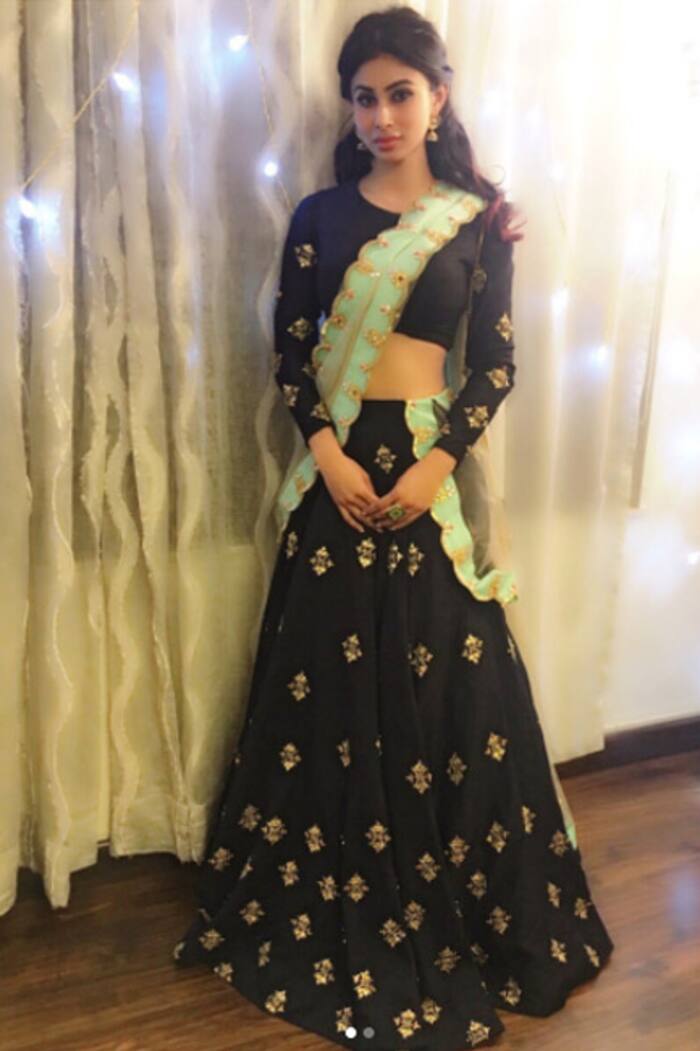Mouni Roy in Dinesh Malkani for Diwali party