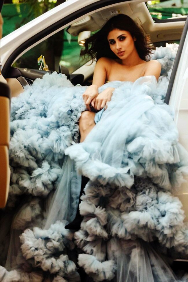 Mouni Roy stunning pictures on instagram set internet on fire