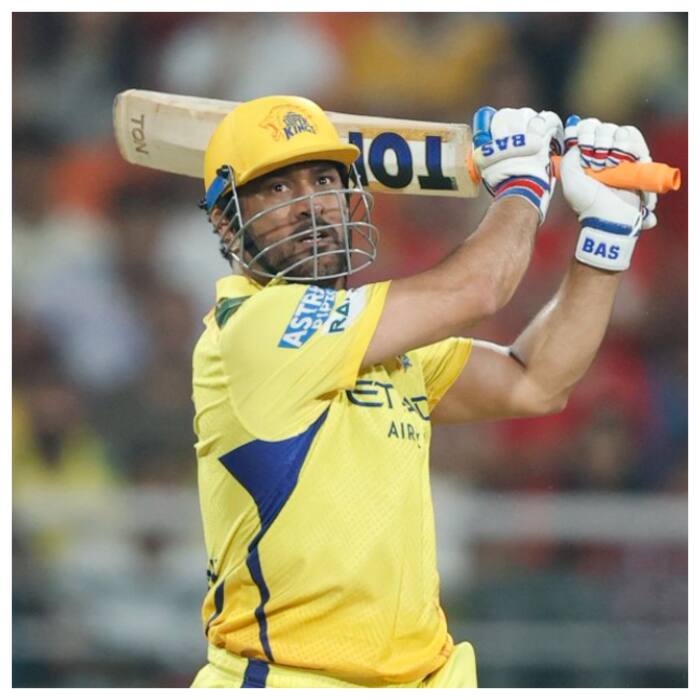 MS Dhoni  100 not outs