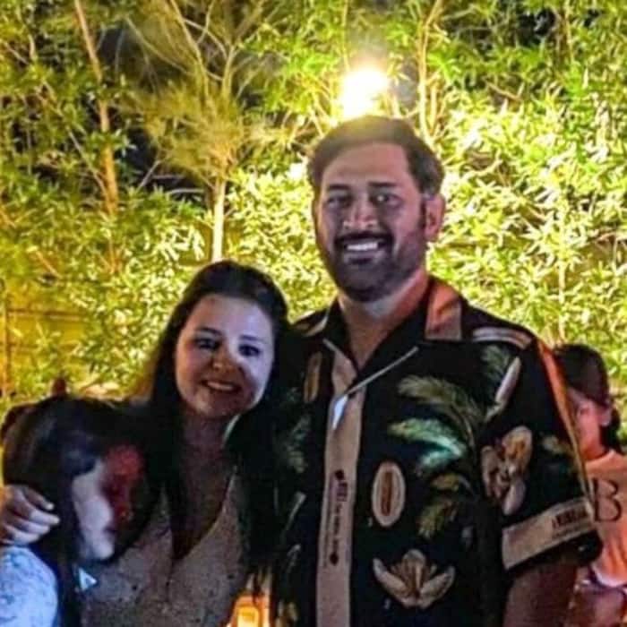 MS Dhoni and Sakshi Dhoni with Ziva in Goa