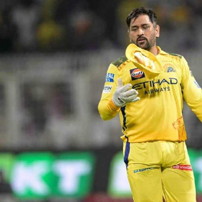 MS Dhoni delays return, Chennai Super Kings stick with combination