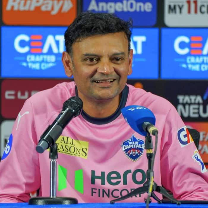 MS Dhoni is pushing for an Indian-led coaching staff
