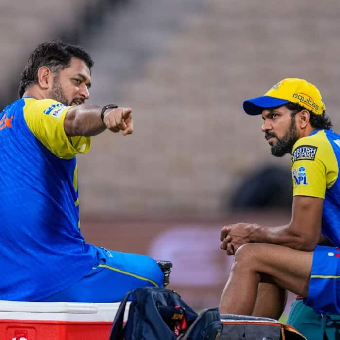 MS Dhoni was retained for Rs 4 crore by Chennai Super Kings