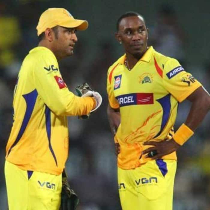 Shah Rukh Khan makes big move, makes Dhoni's teammate new coach of ...