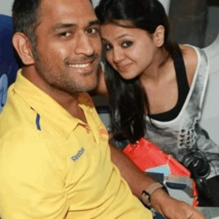 MS Dhoni s love story with his wife Sakshi has been very special