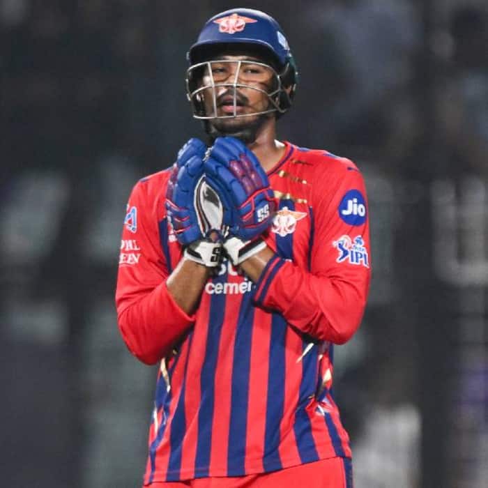 Mukuls father enrolled him at the SBS Cricket Academy in Sikar