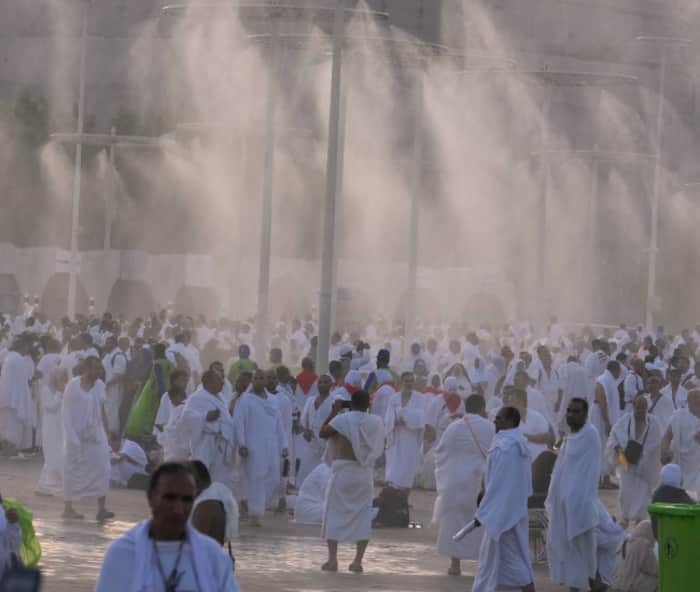 Muslim Pilgrims Converge At Mount Arafat As Hajj Reaches Its Peak
