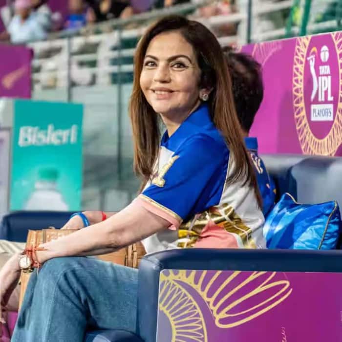 Nita Ambani s Mumbai Indians bought Quinton de Kock for Rs 2 crore