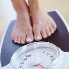 7 unhealthy habits which lead to WEIGHT GAIN!