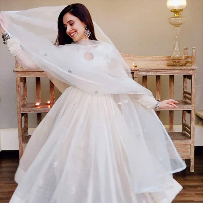 Nushrratt Bharuccha shares stunning pictures on Diwali