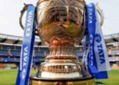 Shah Rukh Khan once slammed Sunil Gavaskar over 'poor souls remarks:  'Buy your own team and...'