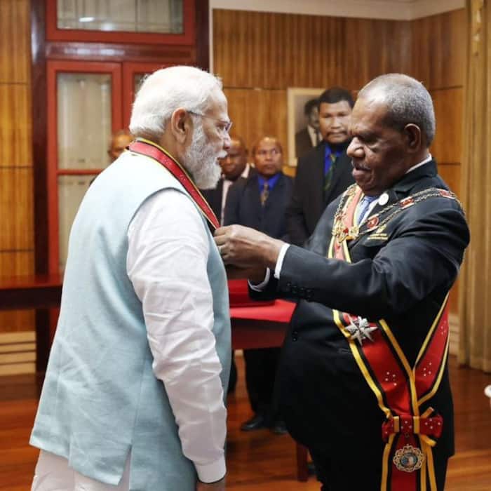 Order of Fiji   amp  Order of Logohu