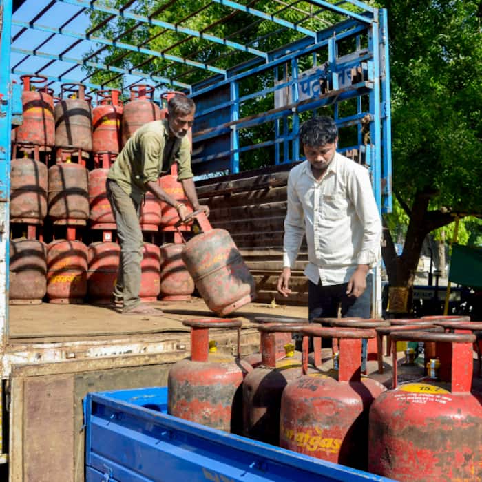 OTP based LPG delivery system introduced to curb diversion