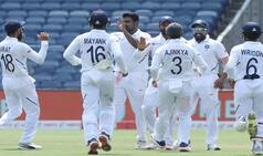 India vs South Africa 2nd Test: Ravichandran Ashwin's Four-For Gives India 326-Run Lead vs South Africa on Day 3