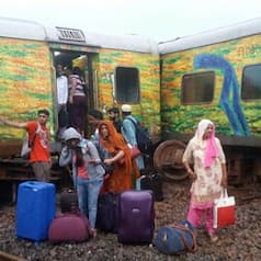 PHOTOS:  9 coaches of Nagpur Mumbai Duronto Express derailed; no causalities reported