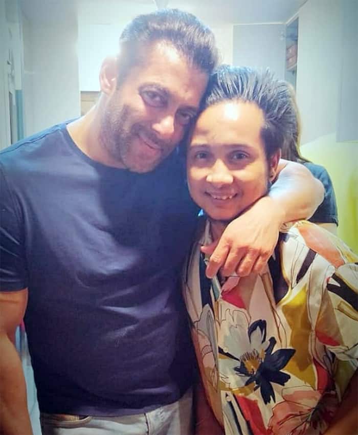 Indian Idol 12 Winner Pawandeep Rajan's Childhood Pics From Youngest