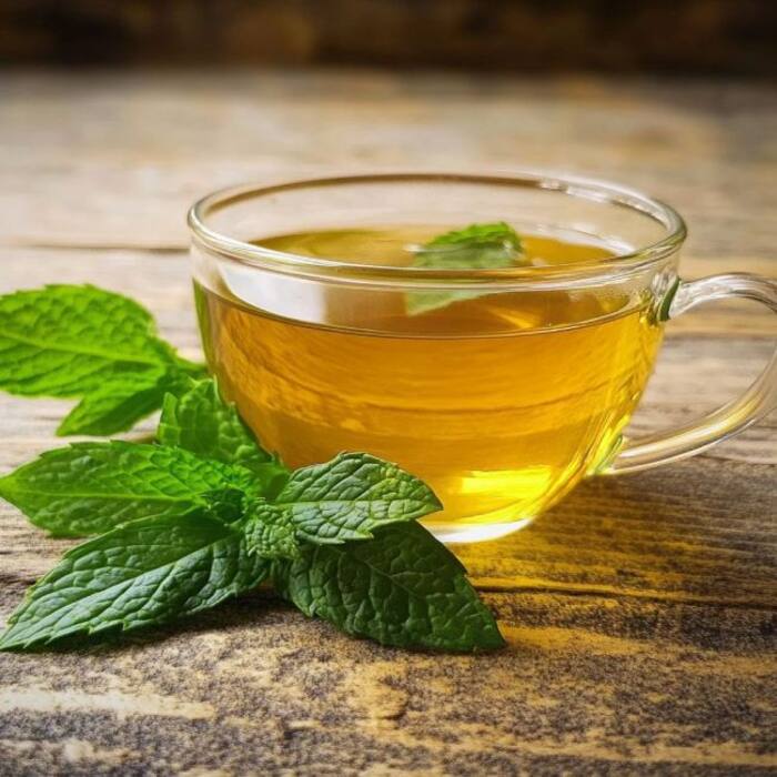 Dandelion tea balances the gut health