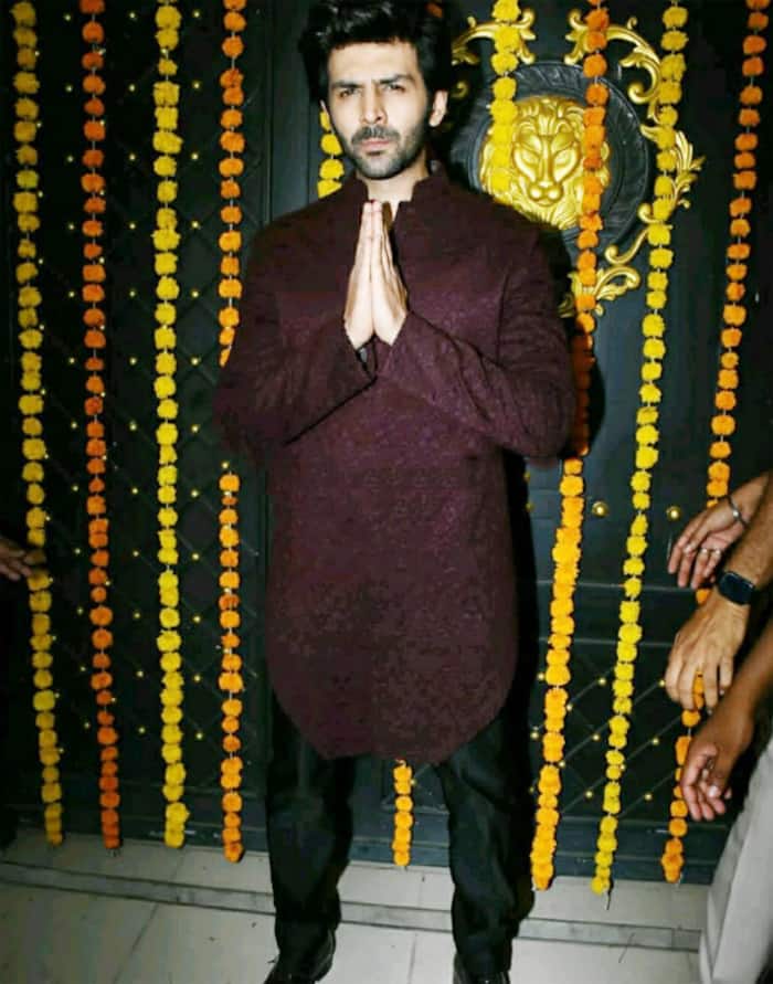 Photos: Kartik Aaryan at Ekta Kapoor’s Diwali Party 2021