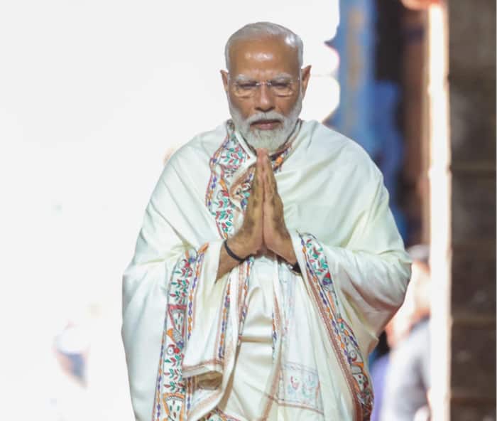 PM Modi Visits Bhagavathy Amman Temple