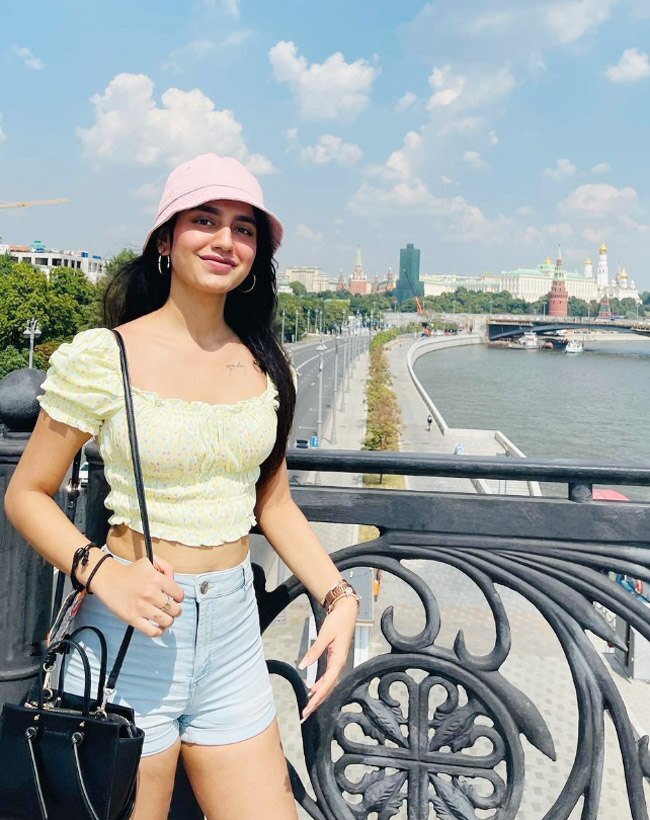 Priya Prakash Varrier's Russia Pictures Can Make You Feel Jealous – See Her  Vacation Photos With Friends