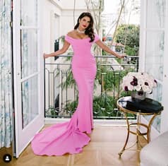 Priyanka Chopra Stuns in Her Pink Gown, Emerges as The Best Dressed Diva at Golden Globes 2020