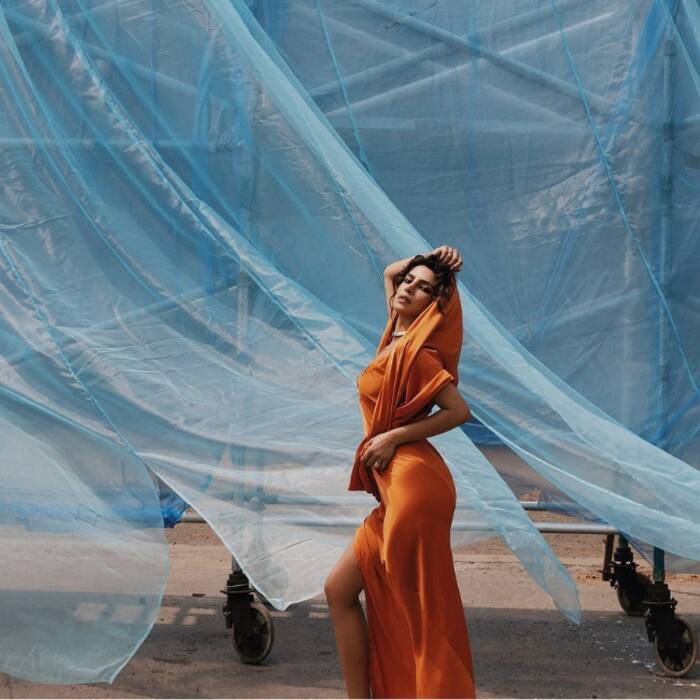 Priyanka Chopra in This Orange Outfit is All Things Beautiful