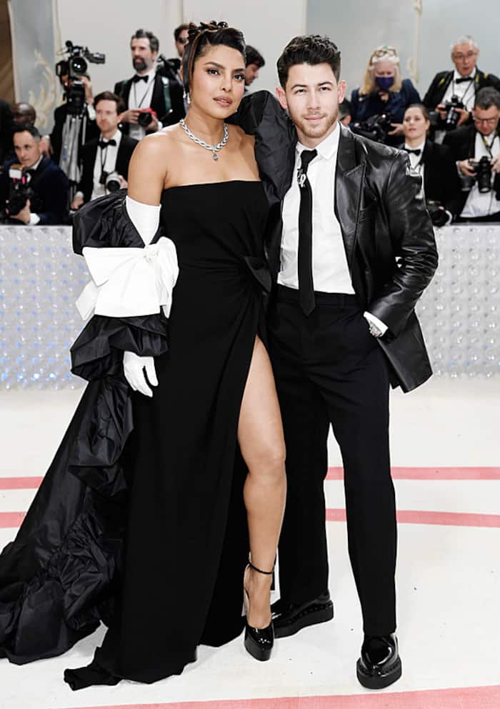 Highest 2 Lowest Premiere Photos: The Red Carpet'S Biggest Fashion Statements! - y6o86dw