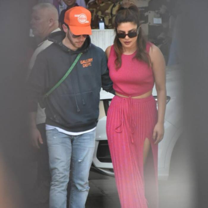 Priyanka-Nick pose together for paps at Mumbai airport
