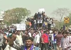 Bharat Bandh: 12 pictures portraying violent scenario by SC/ST protestors across India