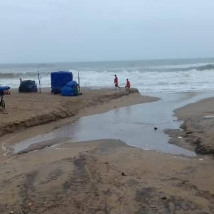Puri beach in Orissa