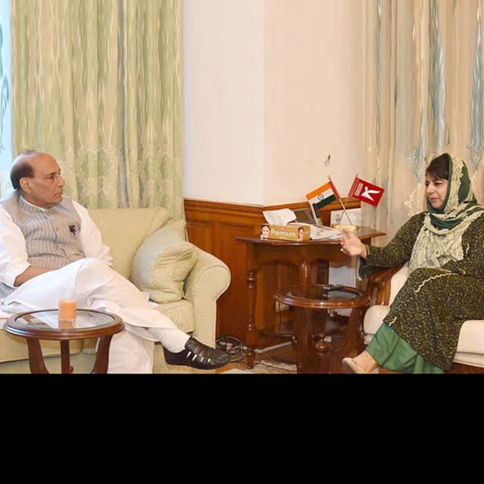 Rajnath Singh interacts with Mehbooba Mufti