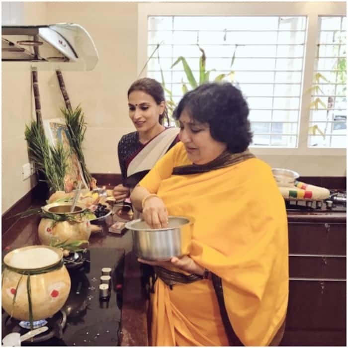 Rajnikanth s family celebratio