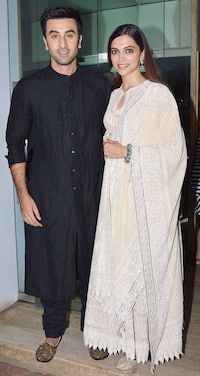 ranbir-kapoor-and-deepika-padukone-captured-together-by-shutterbugs-201512-1456812203.jpg?impolicy=Medium_Widthonly&w=200